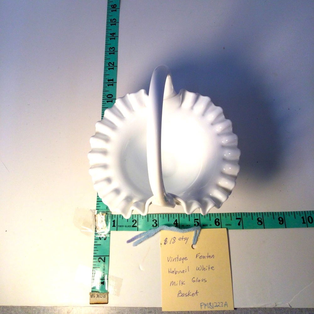 Vintage Fenton Hobnail Milk White Glass Basket - Picture 3 of 4